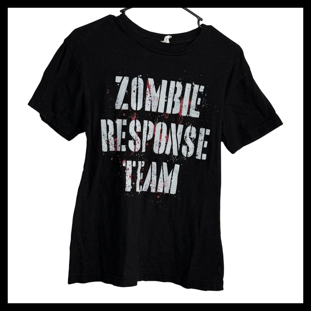 Zombie Response Team Graphic T-Shirt Black Short Sleeve Horror Tee Mens Small